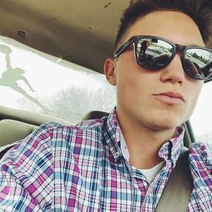 Meet your Posher, Lucas